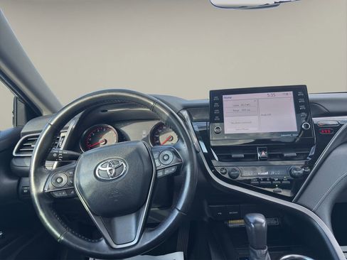 Used 2021 Toyota Camry XSE image 14