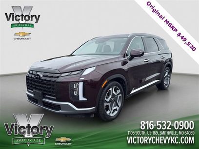 Used 2023 Hyundai Palisade Limited w/ Cargo Package