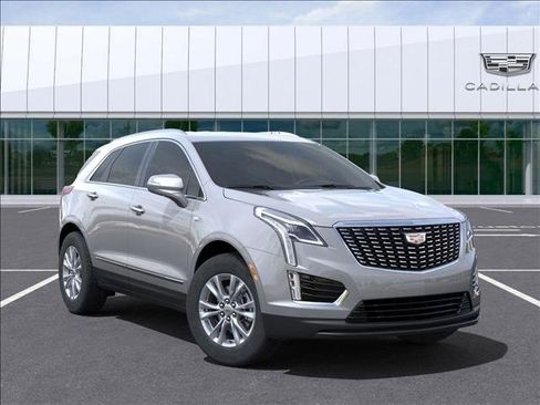 New 2025 Cadillac XT5 Luxury image 7