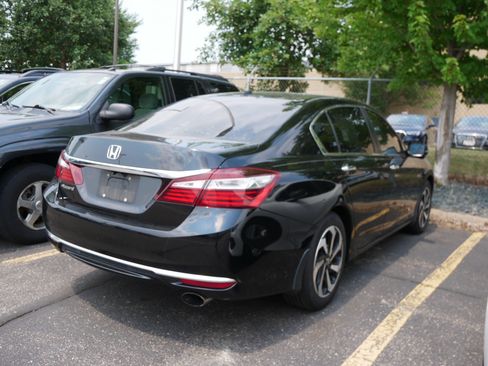 Used 2016 Honda Accord EX-L image 5