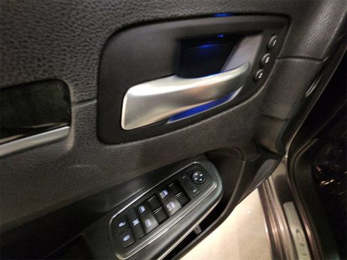 Used 2013 Chrysler 300 C image 35