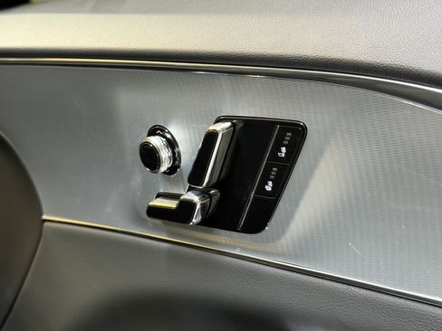 Certified 2024 Cadillac Lyriq Tech RWD image 47