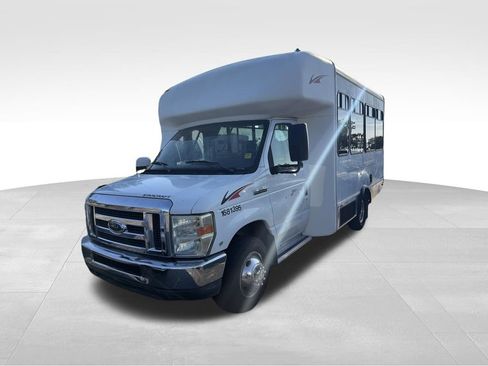 Used 2008 Ford E-350 and Econoline 350 Extended Wagon Super Duty RWD image 8
