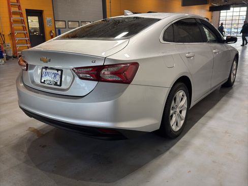 Used 2021 Chevrolet Malibu LT image 6