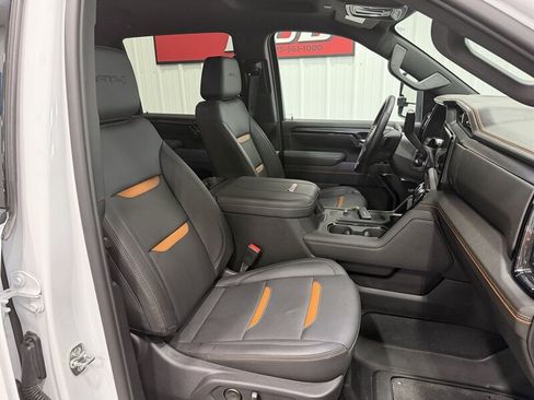Used 2026 GMC Sierra 2500 AT4 AWD/4WD image 23