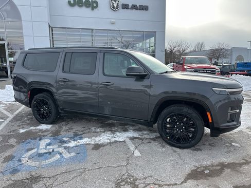 New 2026 Jeep Grand Wagoneer L Limited image 34