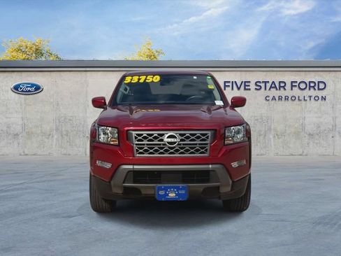 Used 2024 Nissan Frontier SV w/ SV Convenience Package RWD image 3