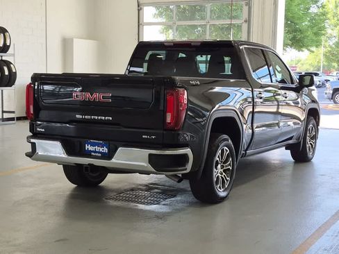Used 2025 GMC Sierra 1500 SLT AWD/4WD image 4