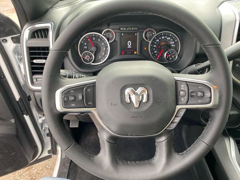 New 2026 RAM 2500 Big Horn AWD/4WD image 6