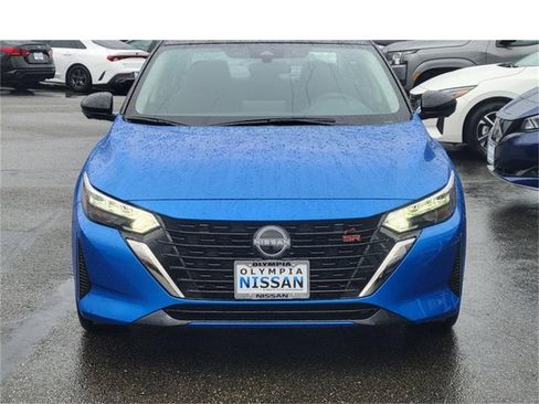 New 2025 Nissan Sentra SR w/ SR Premium Package image 8