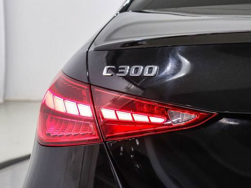 Used 2024 Mercedes-Benz C 300 Sedan image 11