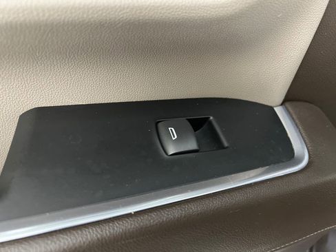 Used 2024 Chevrolet Silverado 2500 LT image 16