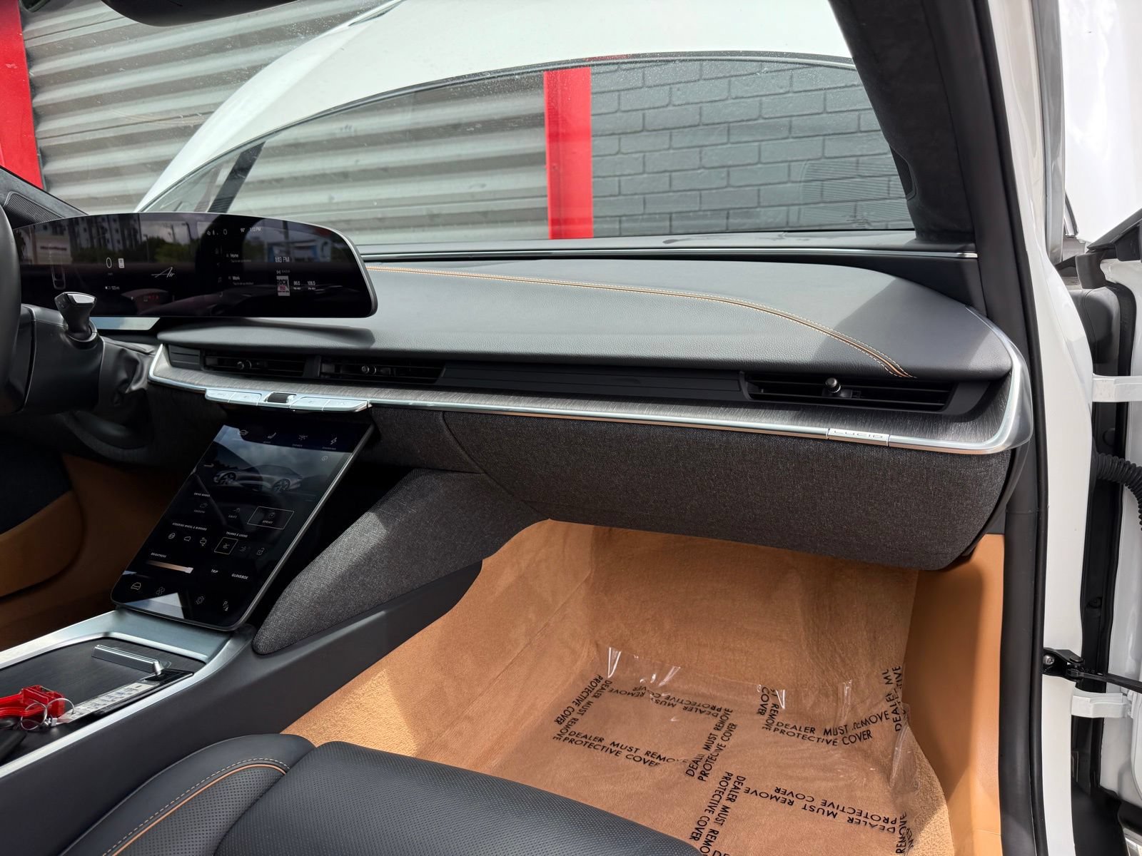 Used 2023 Lucid Air Touring AWD/4WD image 28