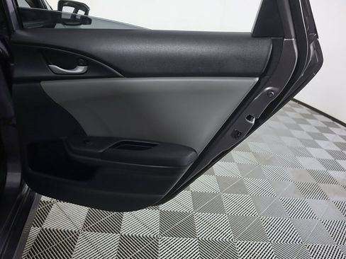 Used 2019 Honda Civic EX image 26