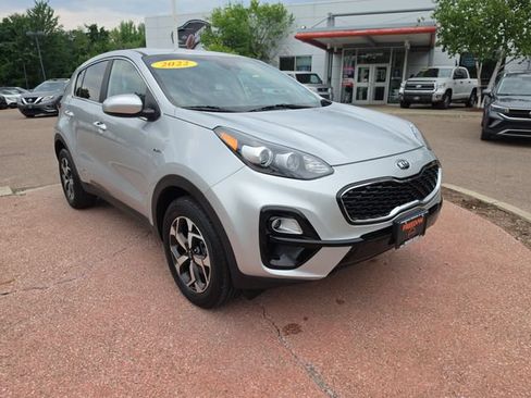 Used 2022 Kia Sportage LX AWD/4WD image 7