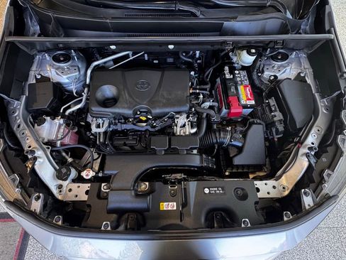 Used 2019 Toyota RAV4 XLE Premium AWD/4WD image 14