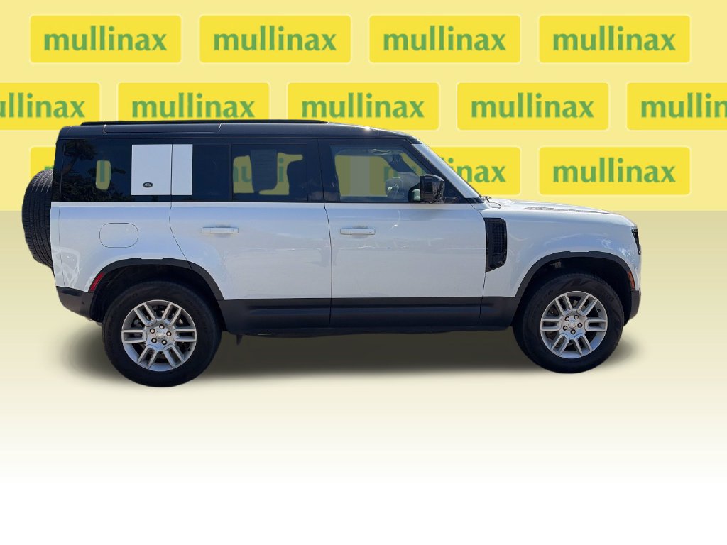 Used 2023 Land Rover Defender 110 S AWD/4WD image 2
