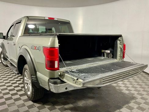 Used 2019 Ford F150 Lariat w/ Equipment Group 502A Luxury AWD/4WD image 17