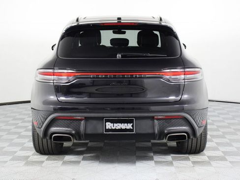 Certified 2023 Porsche Macan AWD/4WD image 6