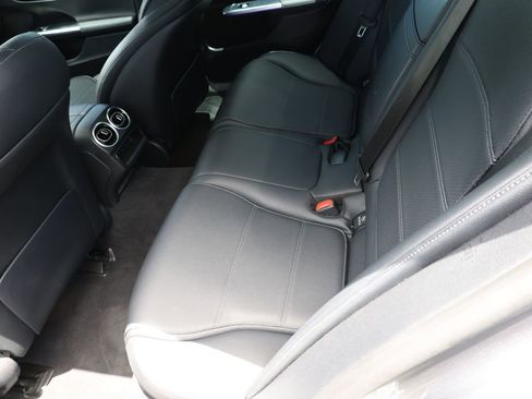 Used 2023 Mercedes-Benz C 300 Sedan image 21