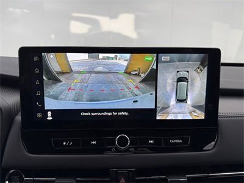 New 2025 Mitsubishi Outlander SE image 18