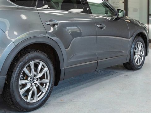 Used 2019 MAZDA CX-9 Touring image 34