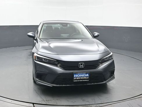 Used 2023 Honda Civic LX image 9