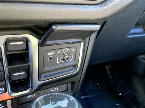 Certified 2024 Jeep Wrangler Unlimited Sport AWD/4WD image 32