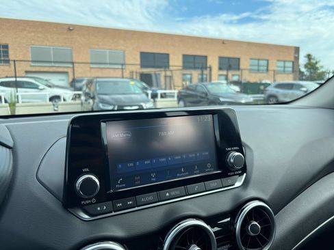 Used 2025 Nissan Sentra S FWD image 20