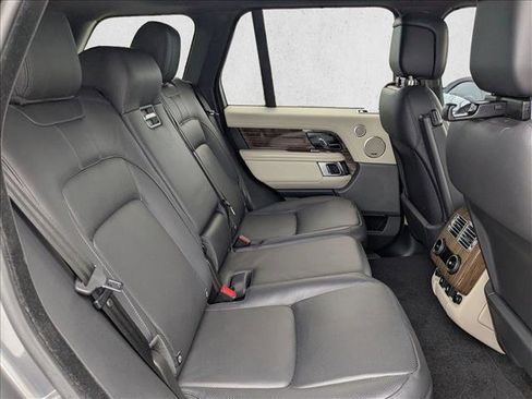 Used 2019 Land Rover Range Rover HSE AWD/4WD image 16