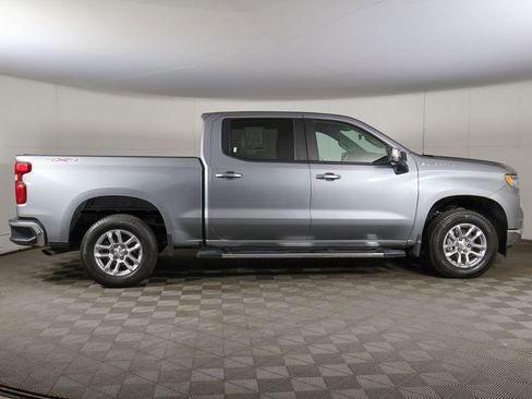 Used 2023 Chevrolet Silverado 1500 LT AWD/4WD image 16