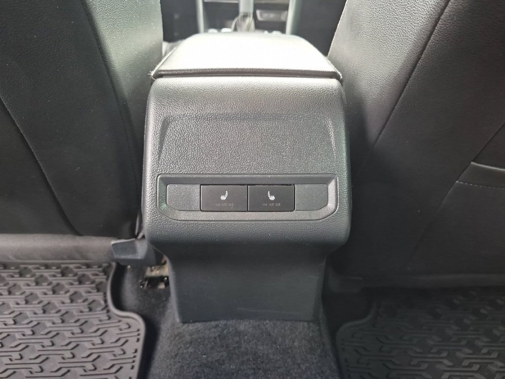 Used 2022 Volkswagen Jetta SEL FWD image 37