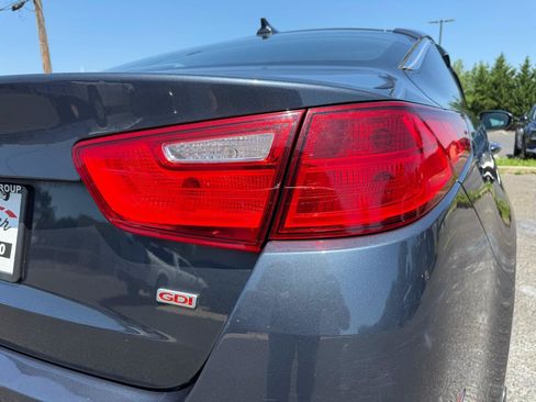 Used 2015 Kia Optima LX FWD image 25