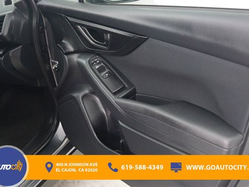 Used 2022 Subaru Crosstrek 2.0i AWD/4WD image 15