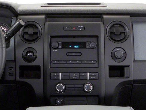 Used 2010 Ford F150 STX RWD image 11
