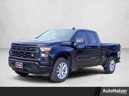 New 2026 Chevrolet Silverado 1500 Custom image 1