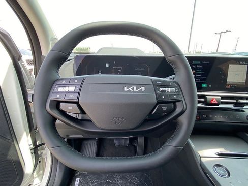 New 2026 Kia Sportage SX Prestige AWD/4WD image 17