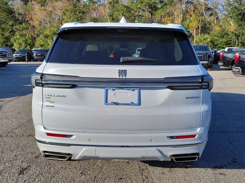 New 2026 Buick Enclave Avenir w/ Super Cruise Package image 5