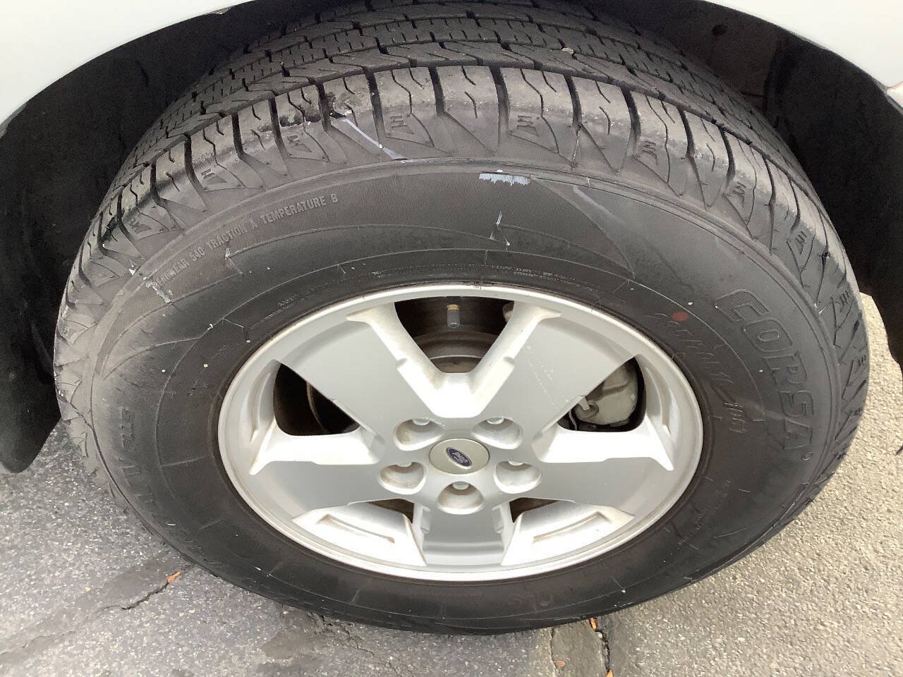 Used 2012 Ford Escape XLT FWD image 21