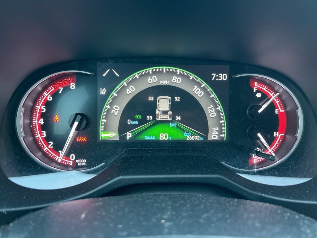 Certified 2025 Toyota RAV4 LE FWD image 20