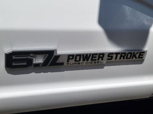 New 2024 Ford F350 XLT RWD image 12