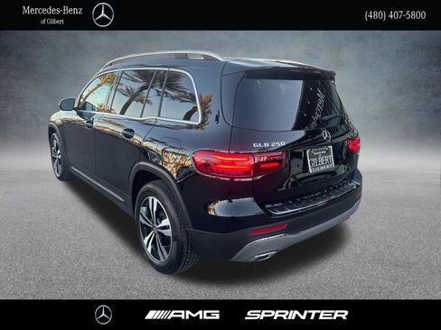 Certified 2025 Mercedes-Benz GLB 250 image 3