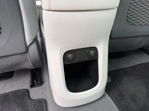 Used 2024 Hyundai Ioniq 5 Limited AWD/4WD image 32