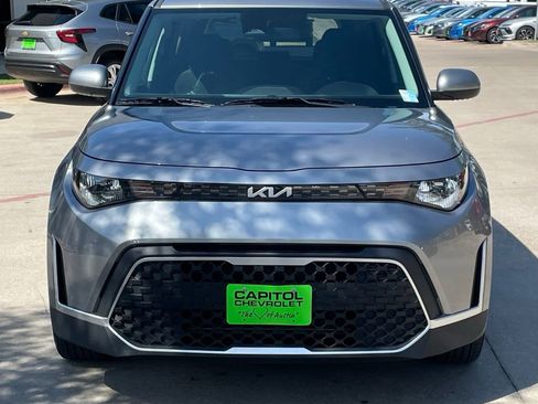 Used 2024 Kia Soul LX w/ Option Group 015 FWD image 6