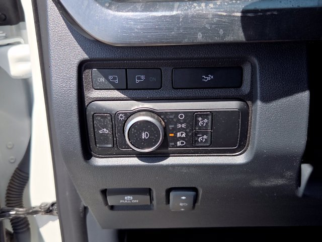 Used 2024 Ford F350 Lariat AWD/4WD image 26