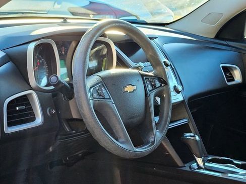 Used 2017 Chevrolet Equinox LS image 12