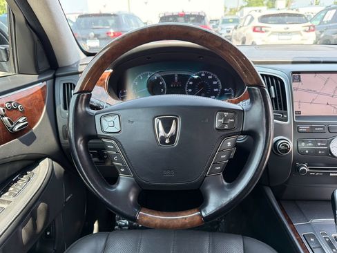 Used 2013 Hyundai Equus Signature RWD image 14