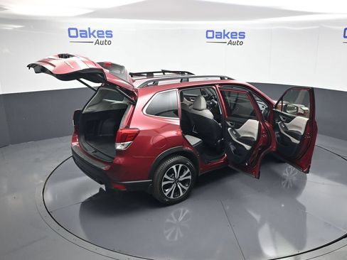 Used 2023 Subaru Forester Limited AWD/4WD image 61