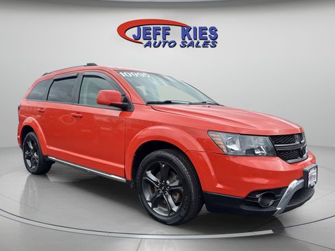 Used 2018 Dodge Journey Crossroad AWD/4WD image 3