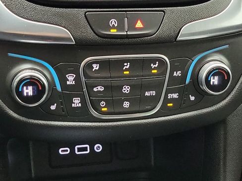 Certified 2024 Chevrolet Equinox LT image 14